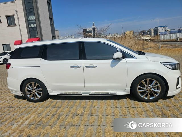 Kia The New Carnival id 4923897 из Кореи 9