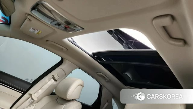 Genesis GV70 id 3940840 из Кореи 9