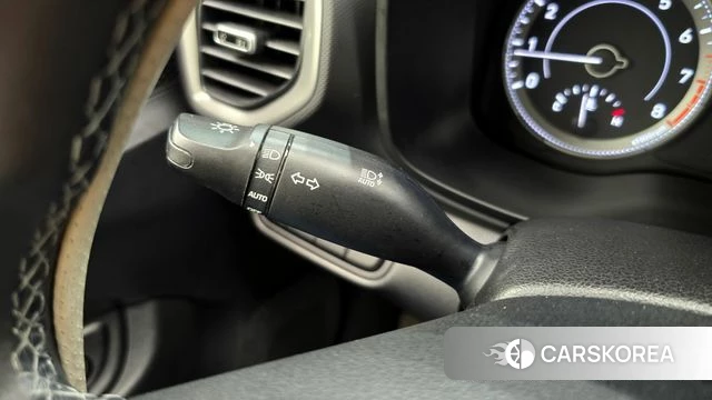 Hyundai Venue id 3807720 из Кореи 9