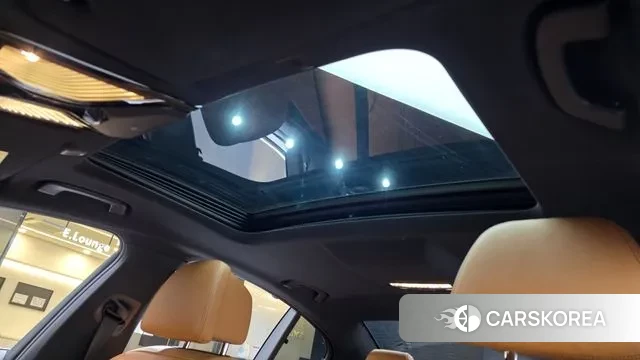 BMW 5 Series (G30) id 3787758 из Кореи 9