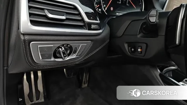 BMW 7 Series (G11) id 3325402 из Кореи 9