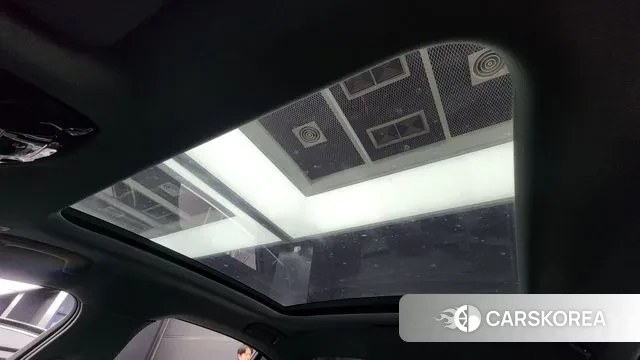 BMW 5 Series (G60) id 3420257 из Кореи 9