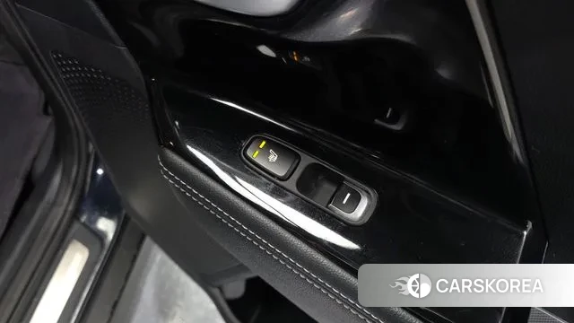 Kia Niro EV id 3765303 из Кореи 9