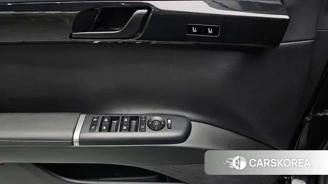 Hyundai Grandeur (GN7) id 3764116 из Кореи 9