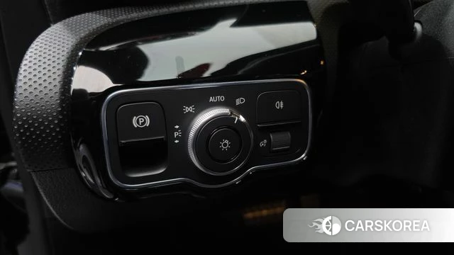 Mercedes-Benz A-Class W177 id 3807402 из Кореи 9