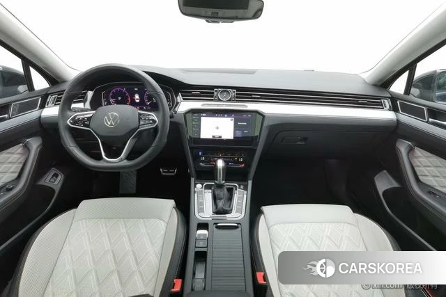 Volkswagen Magotan id 4307120 из Китая 9