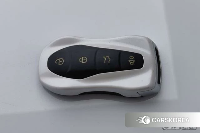 Geely Automobile Xingyue id 4236100 из Китая 9