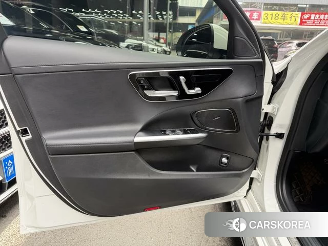 Mercedes-Benz Class C id 4278750 из Китая 9