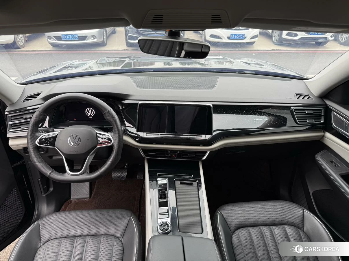 Volkswagen Tourang id 4498912 из Китая 9