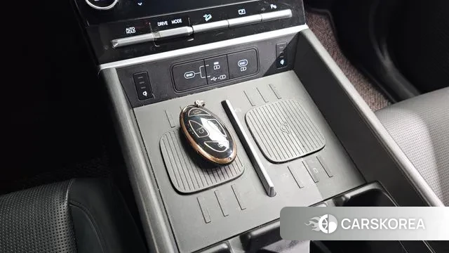 Hyundai Santa Fe (MX5) id 3585785 из Кореи 9