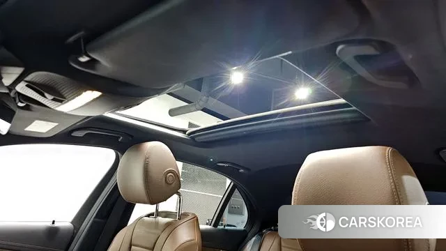 Mercedes-Benz E-Class W213 id 3529557 из Кореи 9