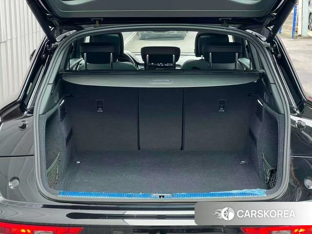 Audi Q5L id 4215010 из Китая 9