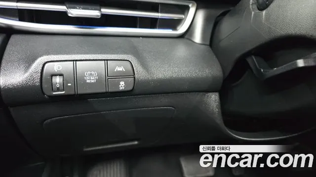 Hyundai Avante Hybrid (CN7) id 2683133 из Кореи 9