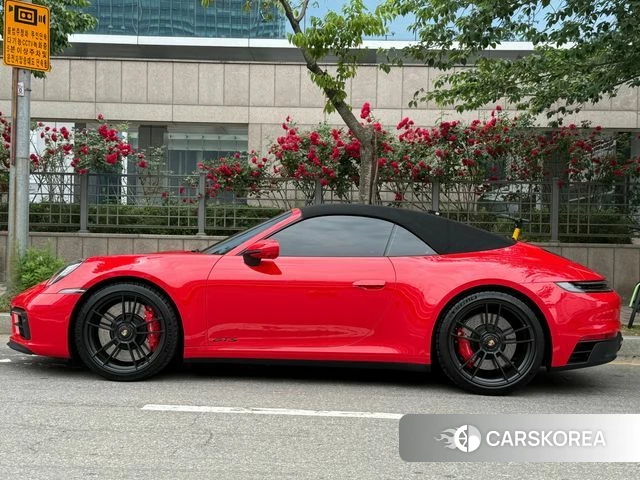Porsche 911(992) id 4369165 из Кореи 9