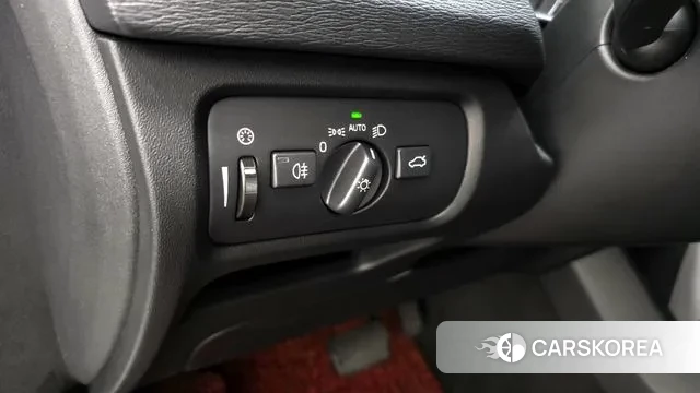 Volvo V40 Cross-Country id 3736915 из Кореи 9