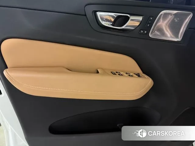 Volvo XC60 second Generation id 3000067 из Кореи 9