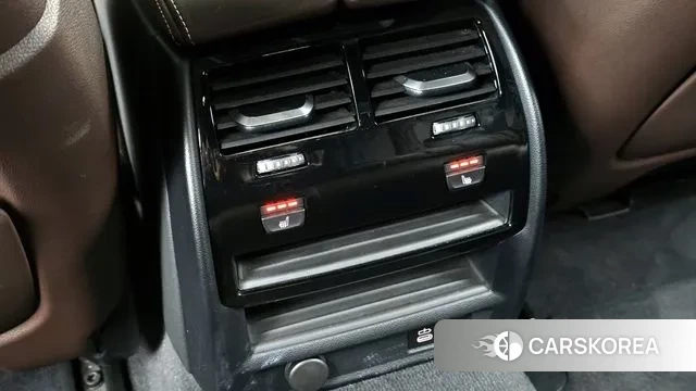 BMW 5 Series (G30) id 3350118 из Кореи 9