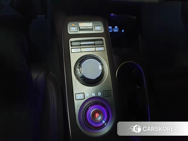 Genesis GV70 id 4202411 из Кореи 9