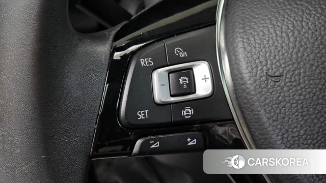 Volkswagen 7th Generation of Jetta id 4224829 из Кореи 9