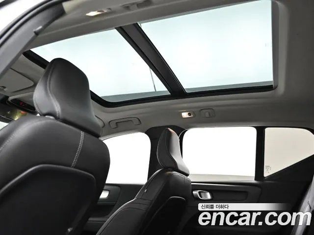 Volvo XC40 id 2802147 из Кореи 9