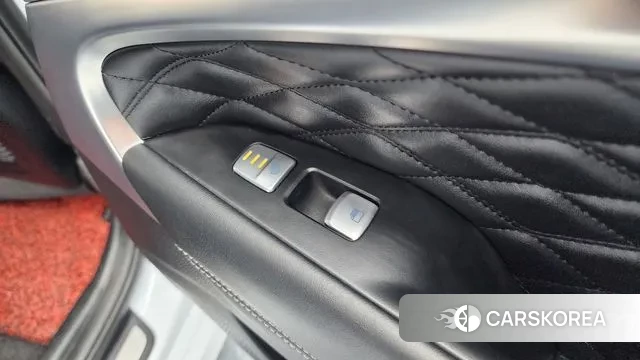 Genesis G70 id 3407910 из Кореи 9