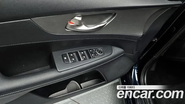 Kia Come New K3 id 2826214 из Кореи 9