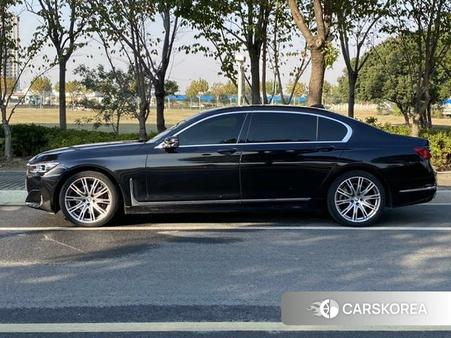 BMW 7 series id 4259075 из Китая 9
