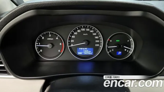 Hyundai The New Grand Starex id 2677635 из Кореи 9