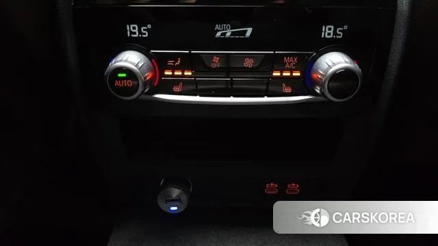 BMW 5 Series (G30) id 3360675 из Кореи 9