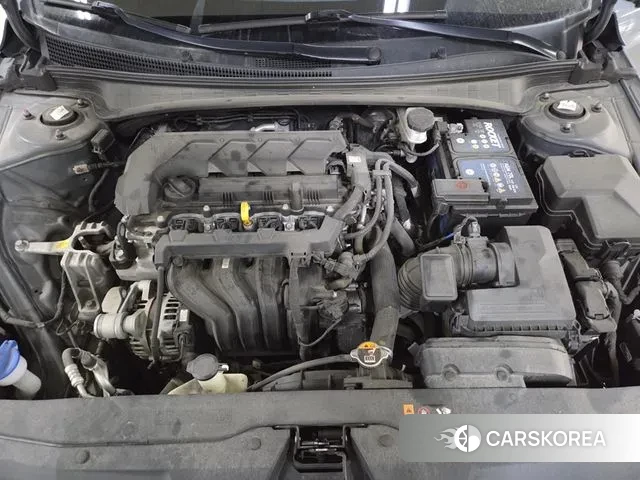 Hyundai Avante (CN7) id 3469261 из Кореи 9