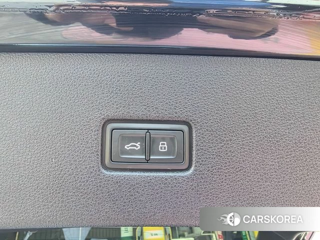 Audi Q8 (4M) id 4381694 из Кореи 9