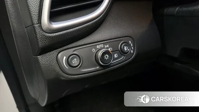 Chevrolet (GM Daewoo) The New Trax id 2941181 из Кореи 9