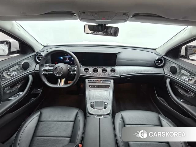 Mercedes-Benz E-class id 4260696 из Китая 9
