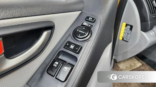 Hyundai The New Grand Starex id 4637598 из Кореи 9