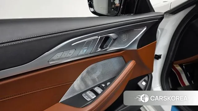 BMW 8 Series (G15) id 3002243 из Кореи 9