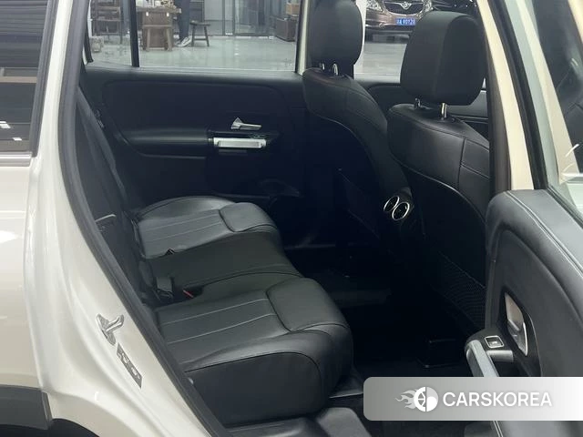 Mercedes-Benz GLB id 4275792 из Китая 9