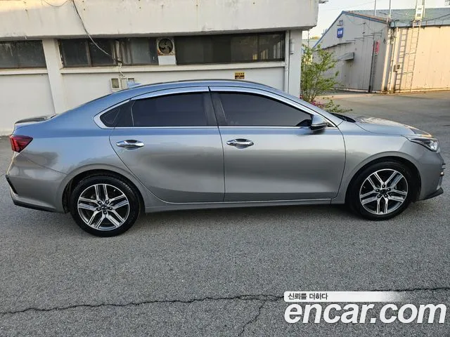 Kia Come New K3 id 2678035 из Кореи 9