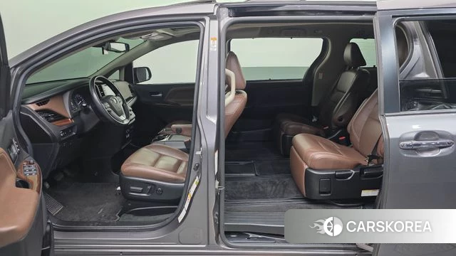 Toyota Sienna id 3873910 из Кореи 9