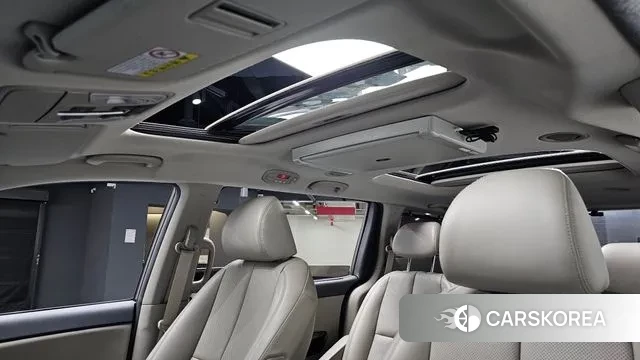 Kia The New Carnival id 3444922 из Кореи 9