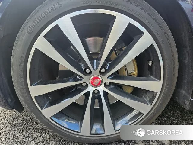 Jaguar All New XJ id 3514913 из Кореи 9