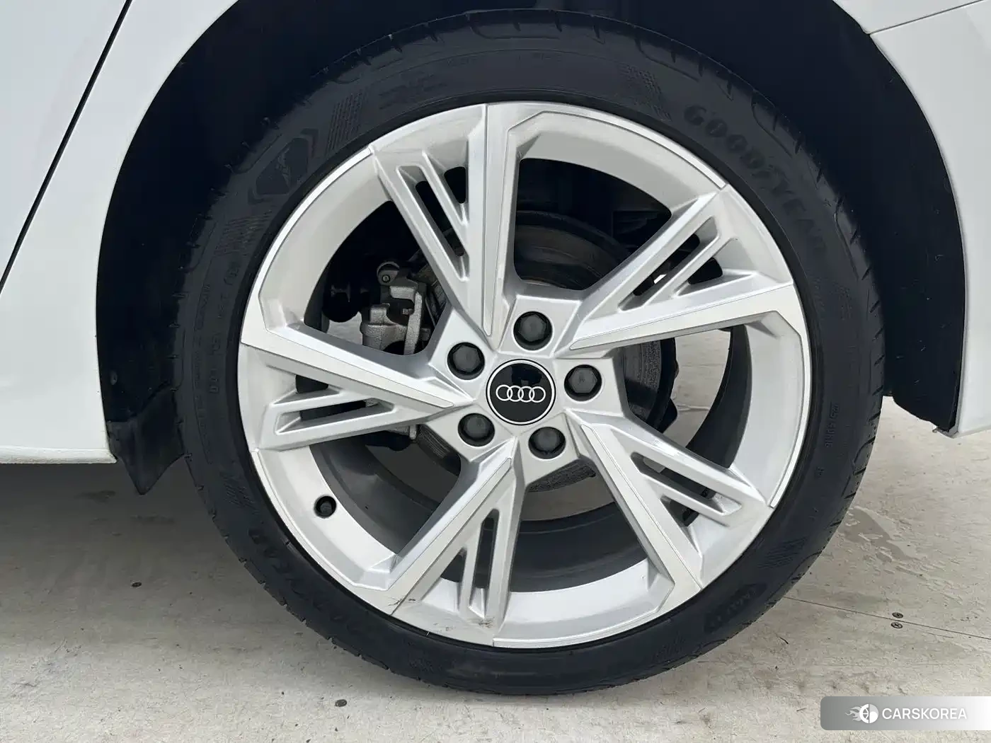 Audi A3 id 4655264 из Китая 9
