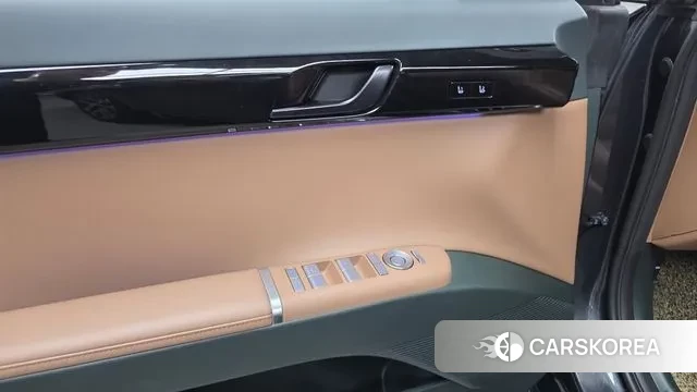 Hyundai Grandeur (GN7) id 3388863 из Кореи 9