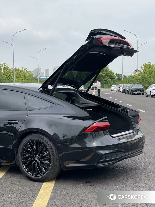 Audi A7 id 4341933 из Китая 9
