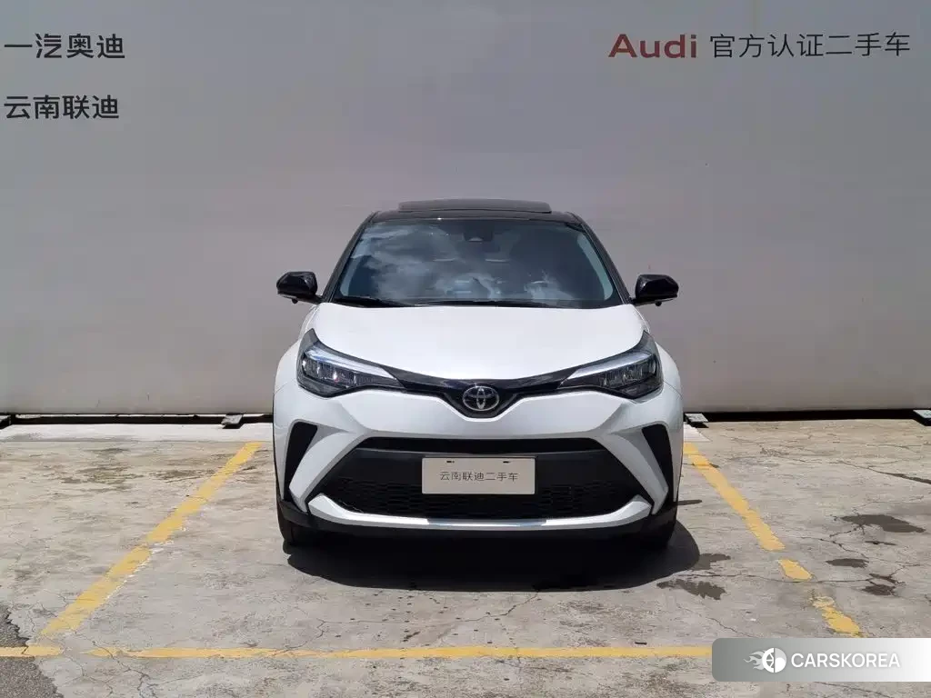 Toyota C-HR id 4654490 из Китая 9