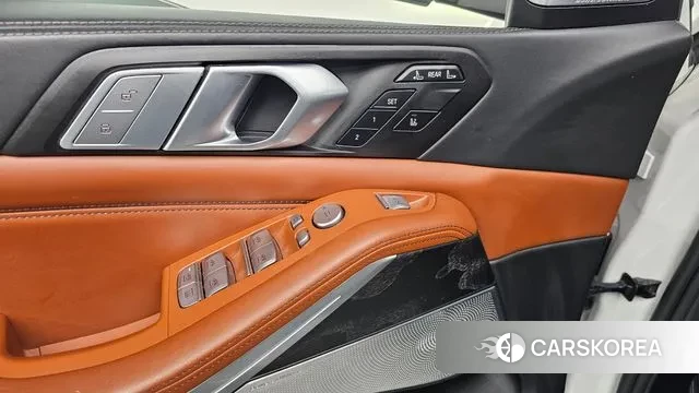 BMW X7 (G07) id 3691179 из Кореи 9