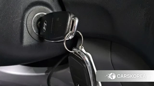 Hyundai The New Grand Starex id 3557731 из Кореи 9