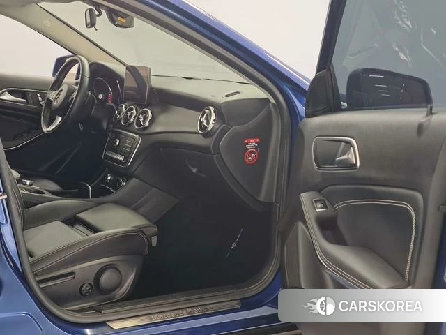 Mercedes-Benz GLA id 4213245 из Китая 9