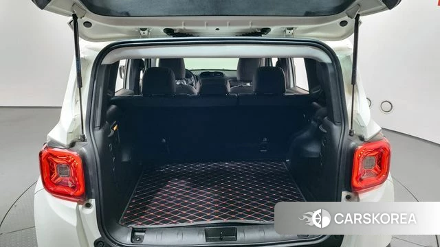 Jeep Renegade id 3965011 из Кореи 9