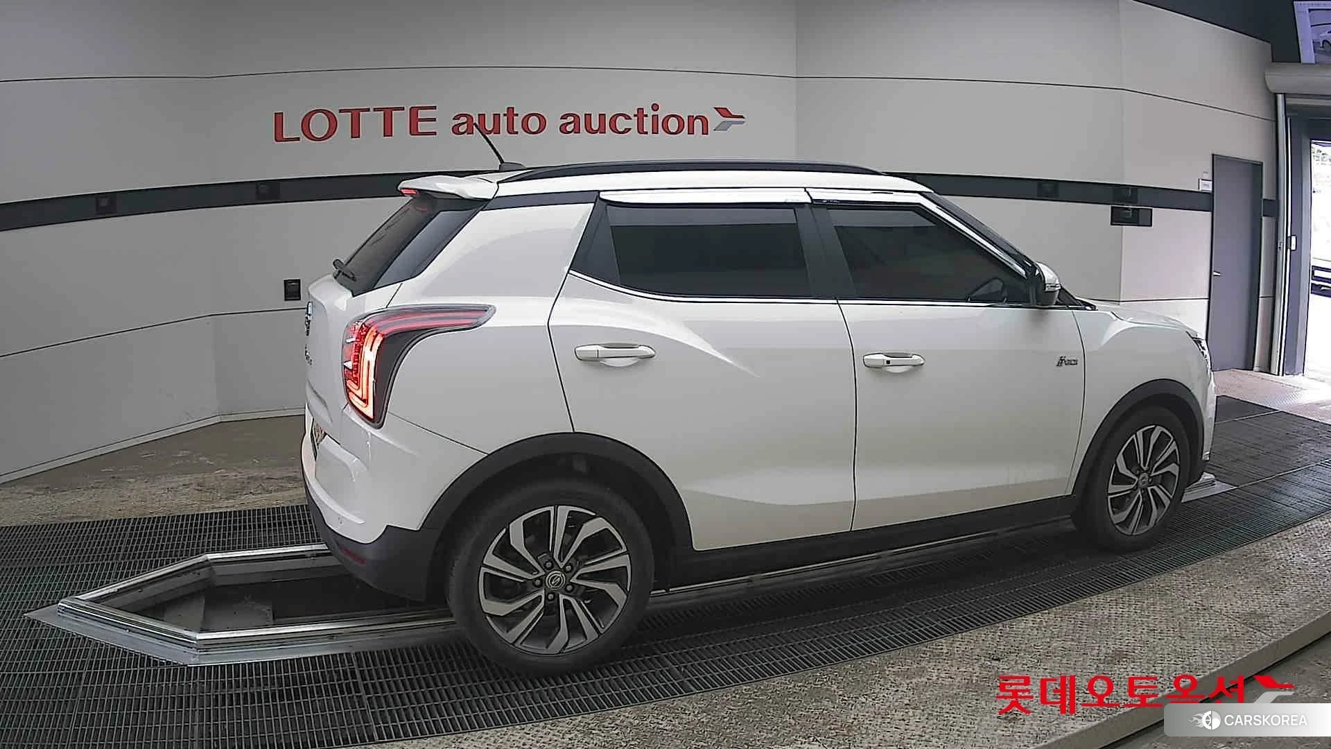 SsangYong Tivoli id 3869465 из Кореи 9