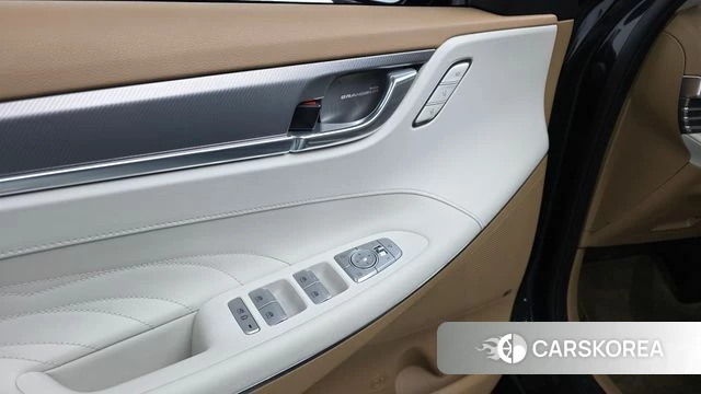 Hyundai The New Grandeur IG id 3800466 из Кореи 9